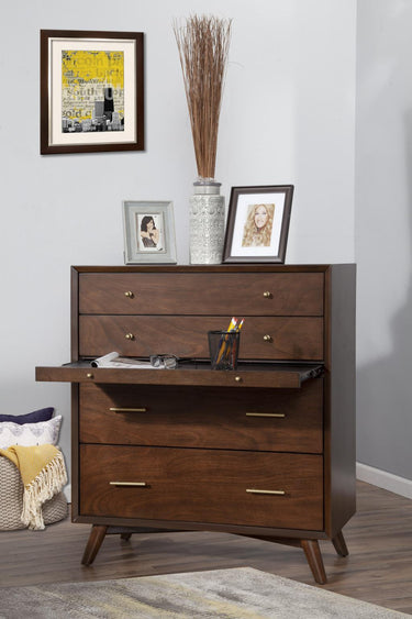 Flynn Four Drawer Chest w/Pull Out Tray - Walnut